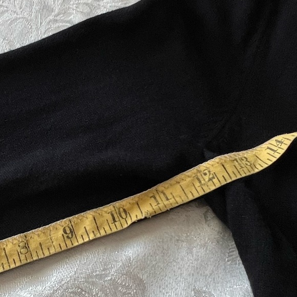 INC Black Ruffle Cropped Cardigan Sweater Jacket Size Medium - Picture 10 of 11